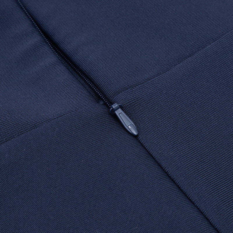 MIDIKLEID MIT EINER SCHULTER UND DETAIL DUNKELBLAU 