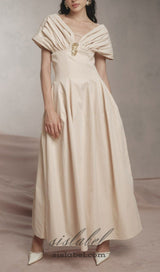 RUCHED SHOULDER MAXI DRESS IN APRICOT