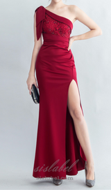 One-Shoulder embroidery High Slit Dress in red