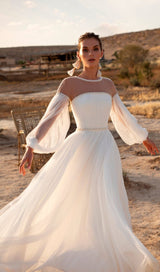 PUFFY SLEEVES WEDDING GOWN IN WHITE