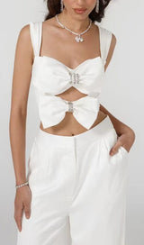 BOW-EMBELLISHED TWO-PIECE SUIT IN WHITE