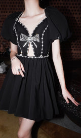 Black Diamond Chain Bow Pleated Puffy Dress