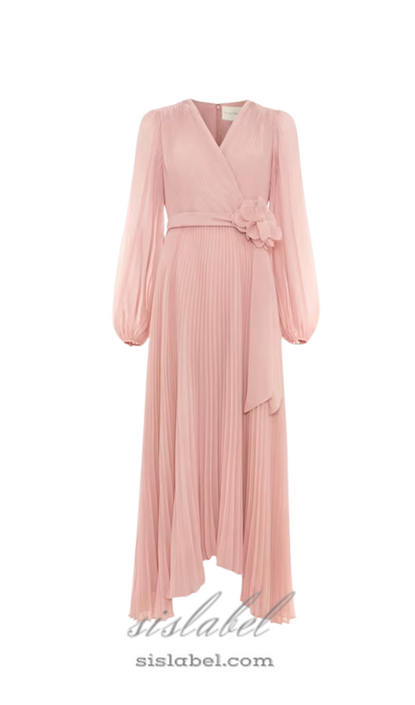 lantern sleeve pleated maxi dress in pale pink