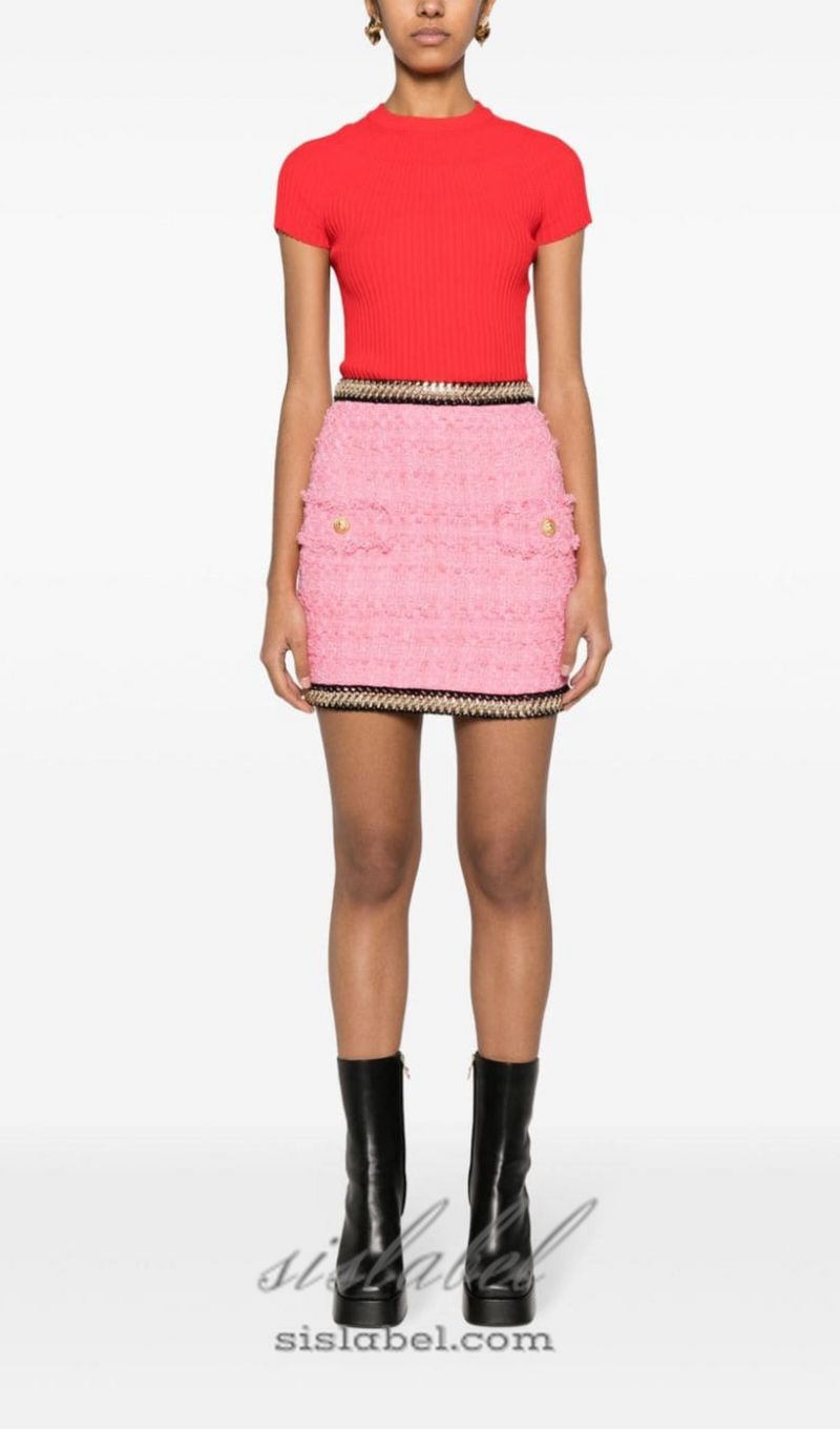 CHAIN-EMBELLISHED TWEED MINI SKIRT IN PINK