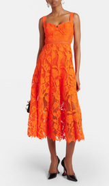 ROBE MIDI EN DENTELLE ORANGE 