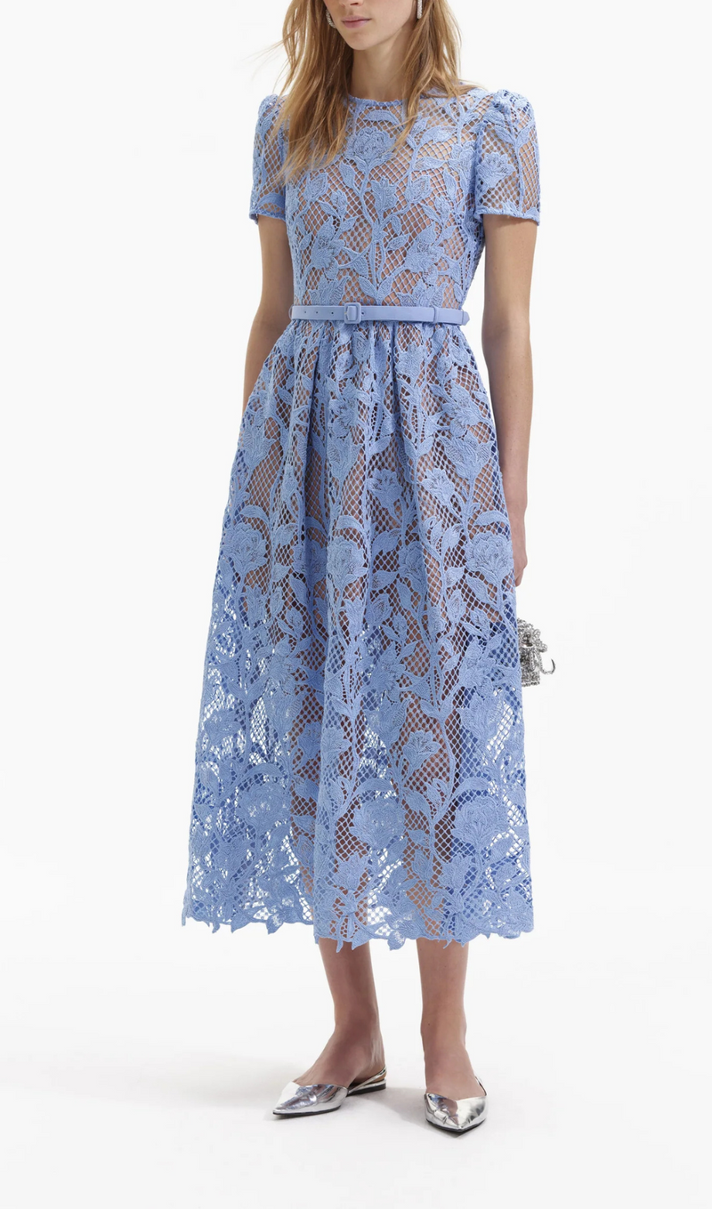 ROBE MIDI EN DENTELLE LILY BLEU 