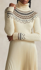 TURTLENECK PLEATED DRESS