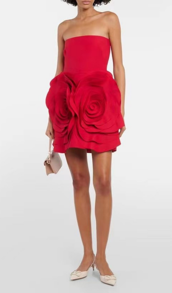 ROSETTE DETAIL STRAPLESS CREPE MINI DRESS