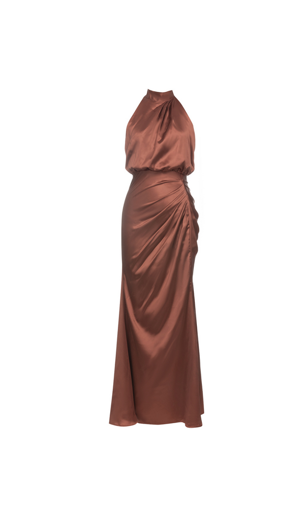 ROBE DE PROM EN SATIN FRONCÉE À COL LISOU 