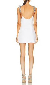 ROBE MINI EN CADY EMBELLI EN BLANC