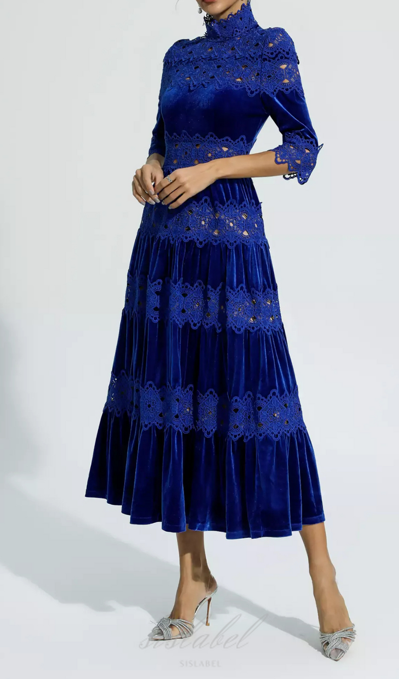 HOLLOW PATCHWORK VELVET DRESS IN BLUE