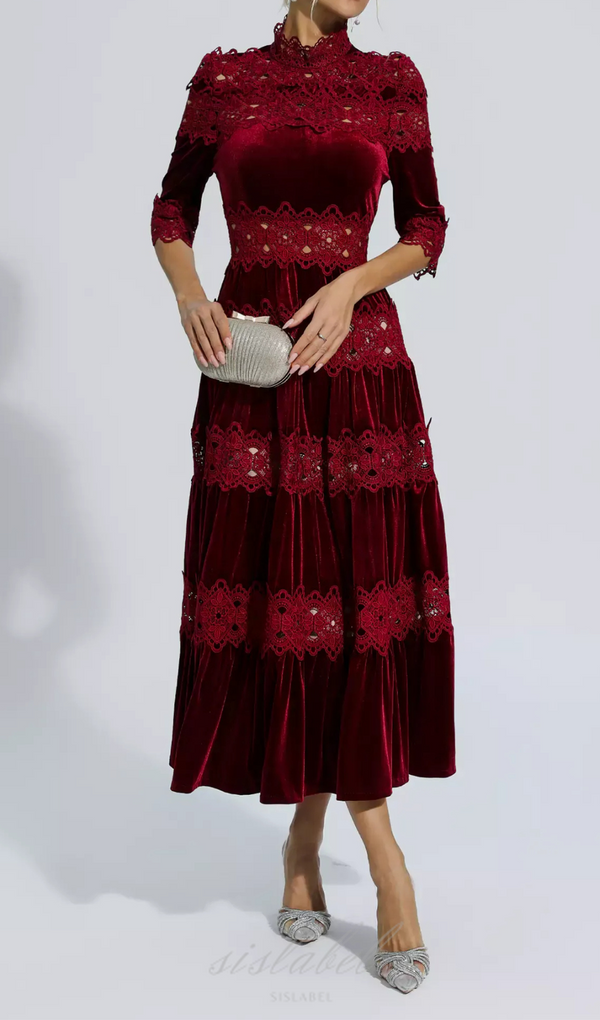 ROBE EN VELOURS CREUX PATCHWORK EN ROUGE