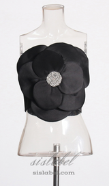 3D FLOWERS TOPS IN BLACK