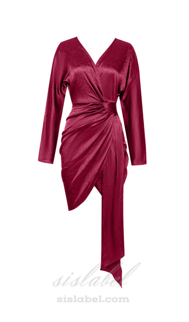 SATIN DRAPED MIDI DRESS IN BURGUNDY