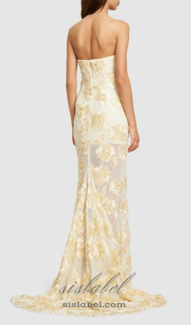 EMBROIDERED STRAPLESS GOWN IN APRICOT