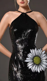 SEQUINED DRESS WITH THREAD EMBROIDERED FLOWER