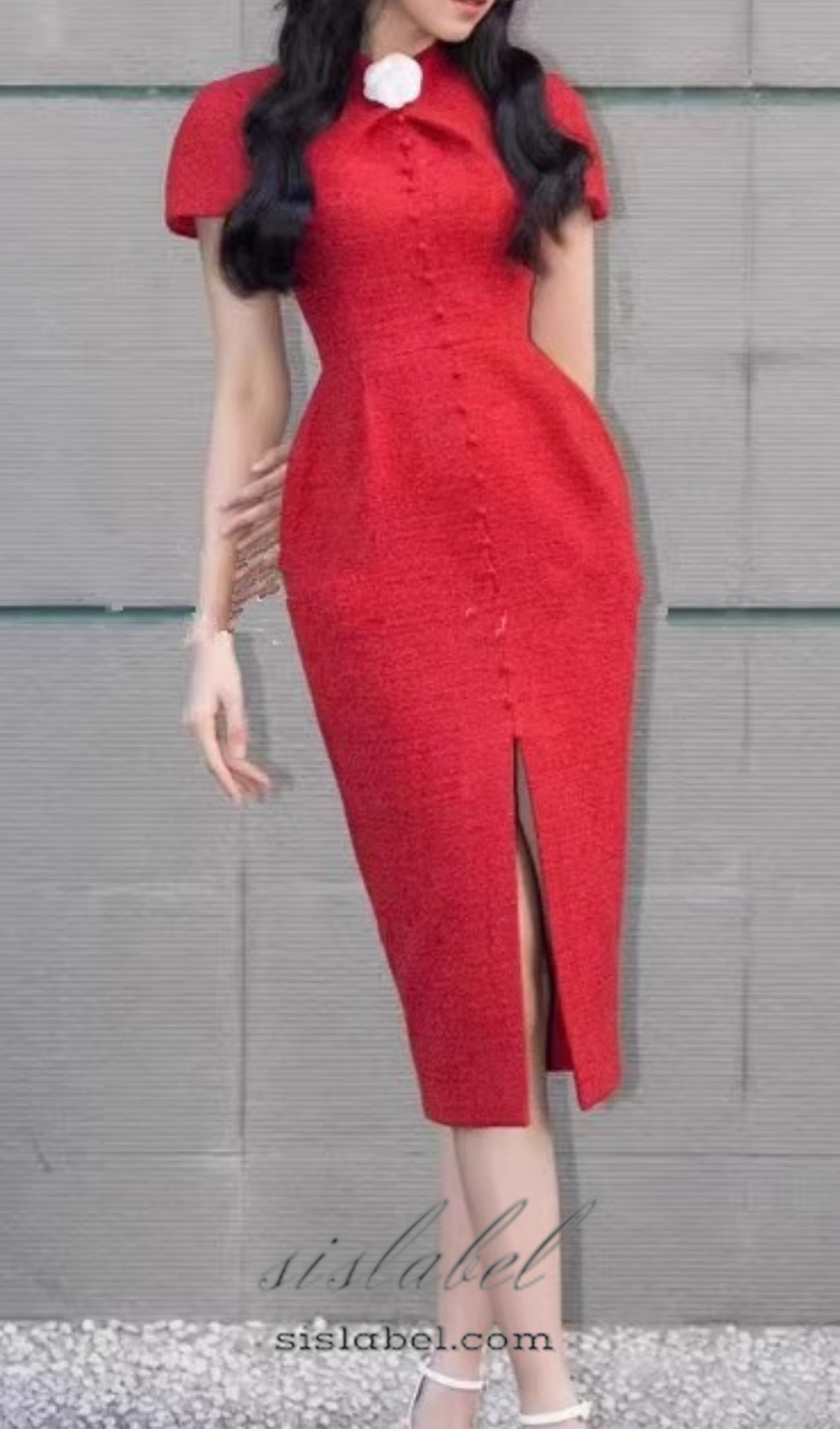 THERA HIGH COLLAR SINGLE BREASTED MIDI DRESS IN RED