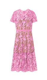 ROBE MIDI EN DENTELLE ROSE 