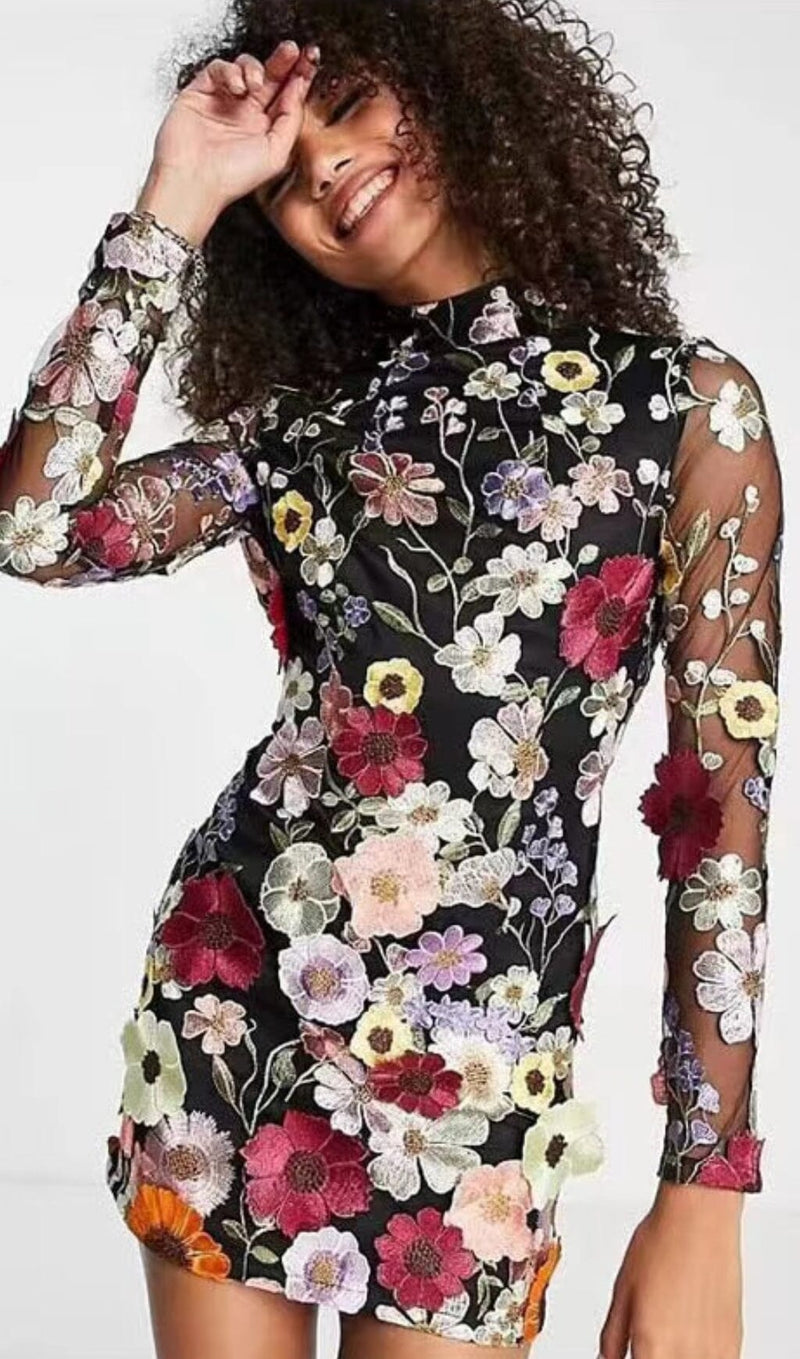 LONG SLEEVE MESH FLOWER MINI DRESS IN BLACK