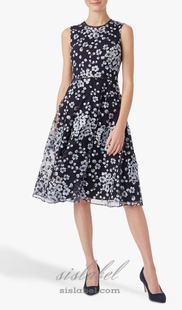 Lilith Floral midi Dress in Navy