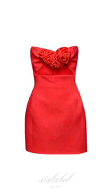 ROTES TRÄGERLOSES MINIKLEID MIT CUTOUTS