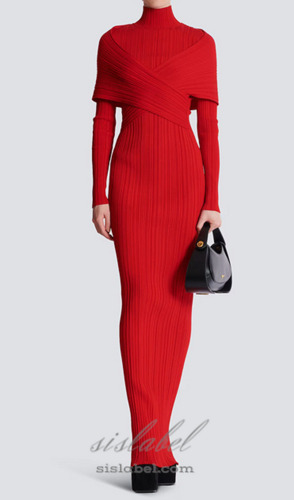 long sleeve pleated knit maxi dress in red