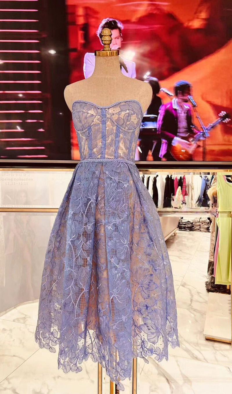 LACE BANDEAU MIDI DRESS IN BLUE