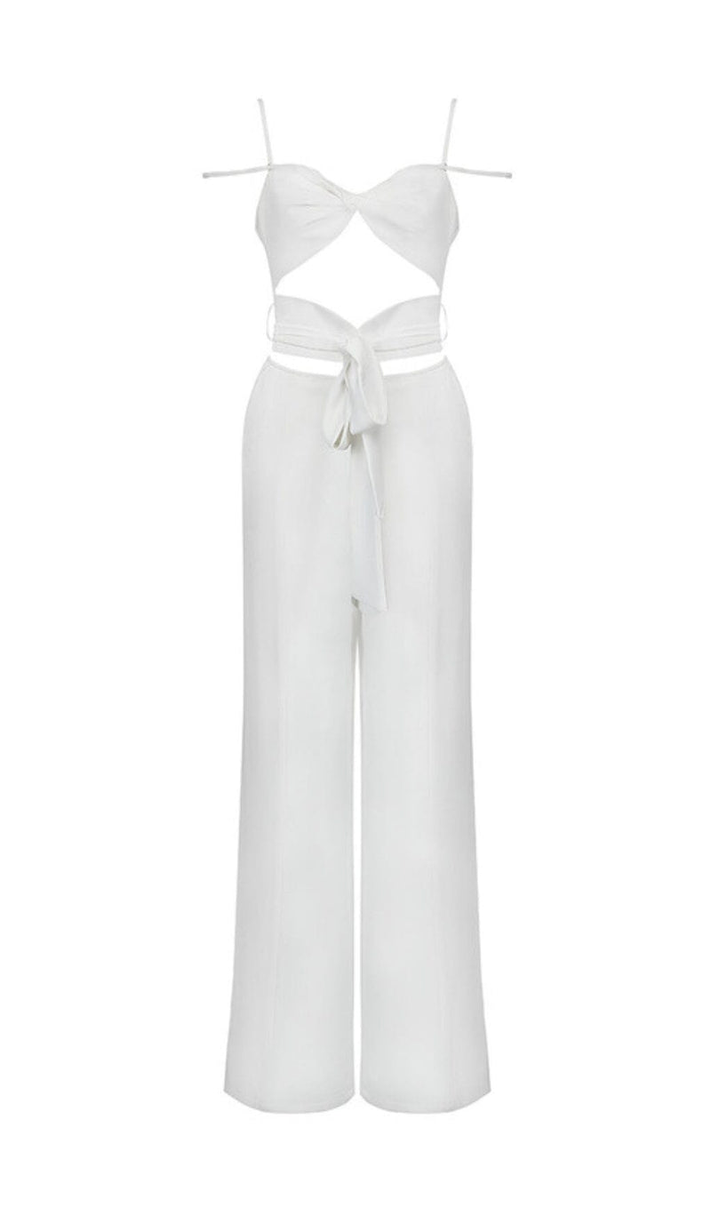 CUTOUT SLEEVELESS JUMPSUIT IN WHITE