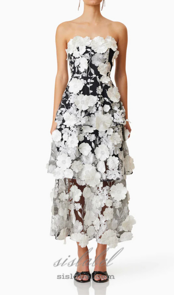 Selene 3D flower Tiered Maxi Dress In Black