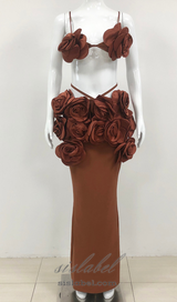 EVANGELINE 3D FLOWER CROP TOP SKIRT SET IN BROWN