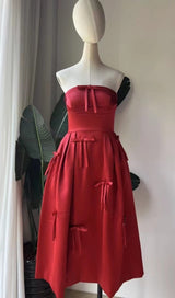 WINE RED STRAPLESS MIDI DRESS