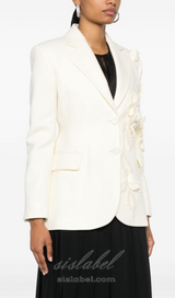 ELIZABETH WHITE FLORAL APPLIQUÉ BLAZER