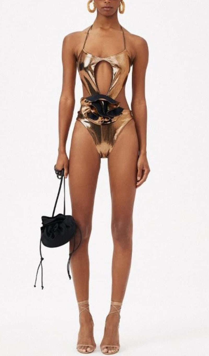 HALTER CUTOUT FLOWER SWIMSUIT IN GOLD