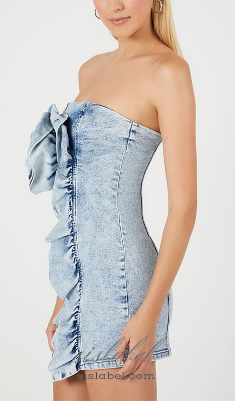 ALISON BLUE RUFFLED TRIM STRAPLESS DENIM MINI DRESS