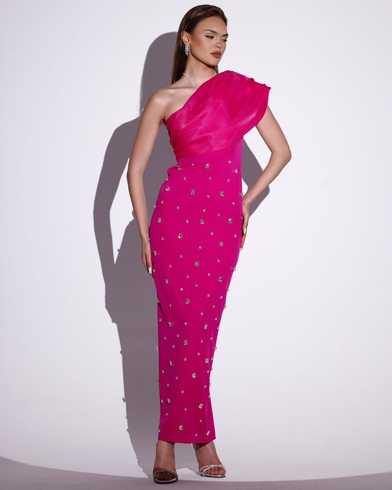 one-shoulder crystal-embellished Bandage maxi dress in rose red