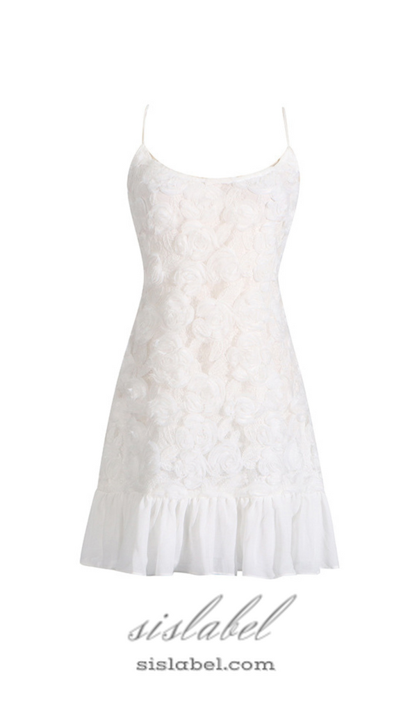 FLORAL APPLIQUÉ PLEATED HEM MINI DRESS IN WHITE