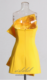 EVANGELINE STRAPLESS BOW MINI DRESS IN YELLOW