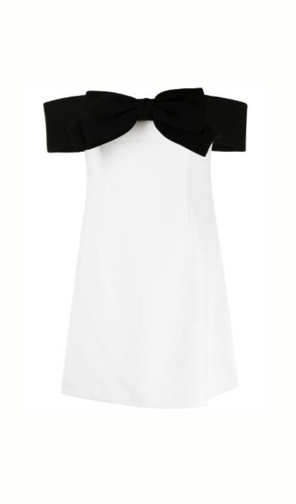 STRAPLESS BOW MINI DRESS IN WHITE