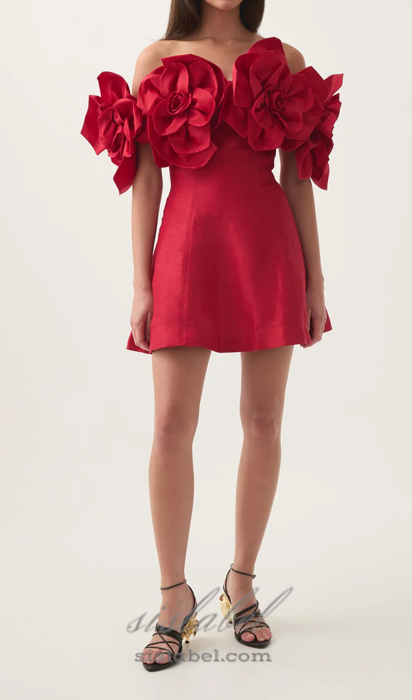 Etta flower strapless mini dress in red