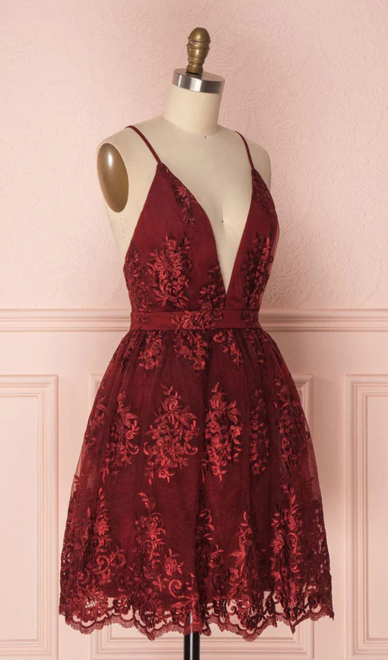 V NECK TULLE LACE SHORT BURGUNDY PROM DRESSES