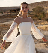 PUFFY SLEEVES WEDDING GOWN IN WHITE