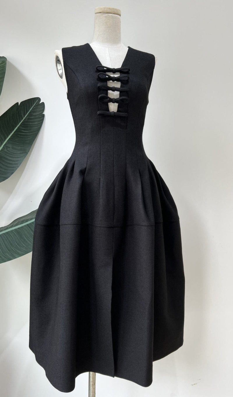 HOLLOW HIGH WAIST A-LINE DRESS