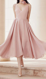 PLEATED FLARE BOTTOMING MIDI DRESS IN PINK