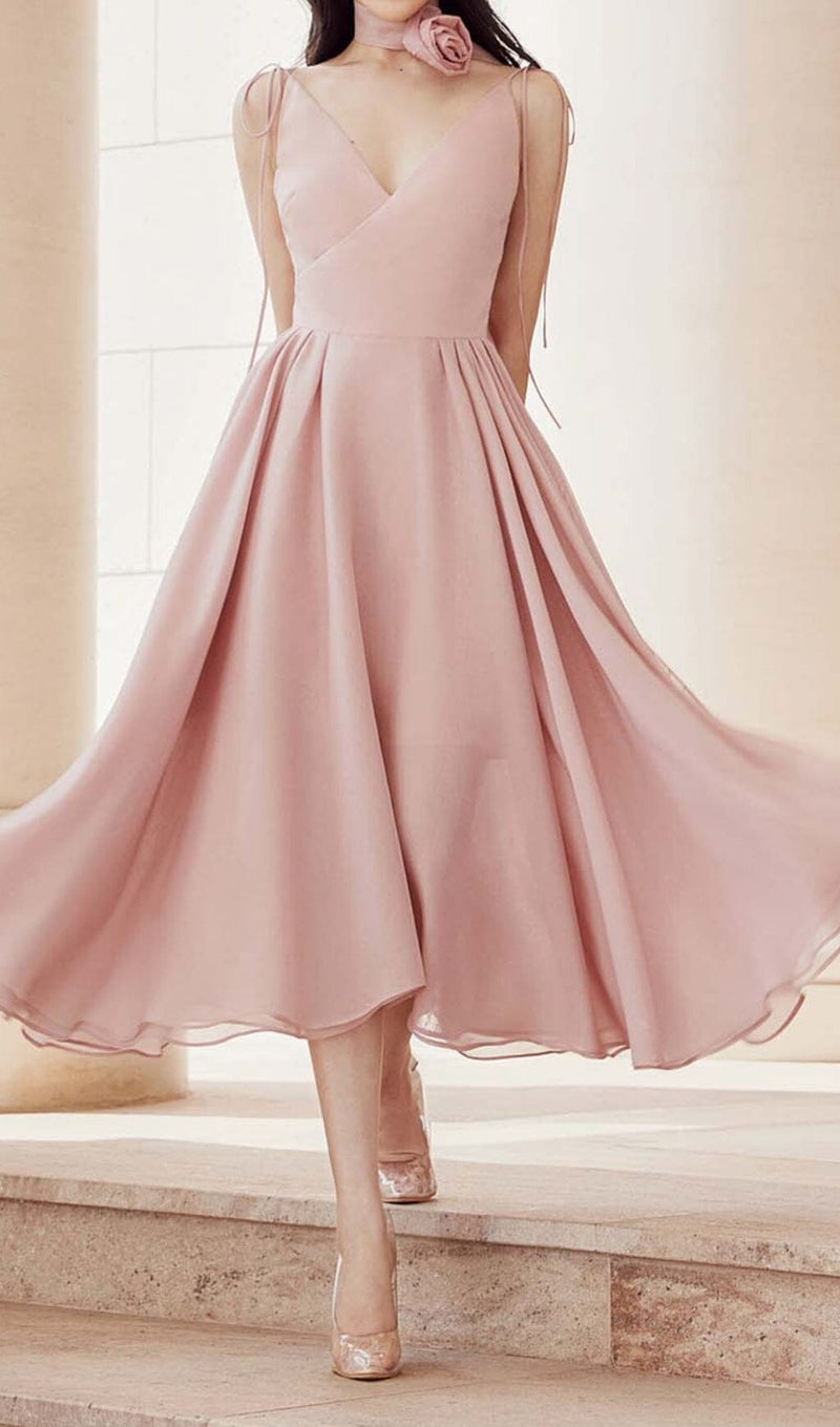 PLEATED FLARE BOTTOMING MIDI DRESS IN PINK