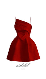 ROBE MINI À BRETELLES EN ROUGE