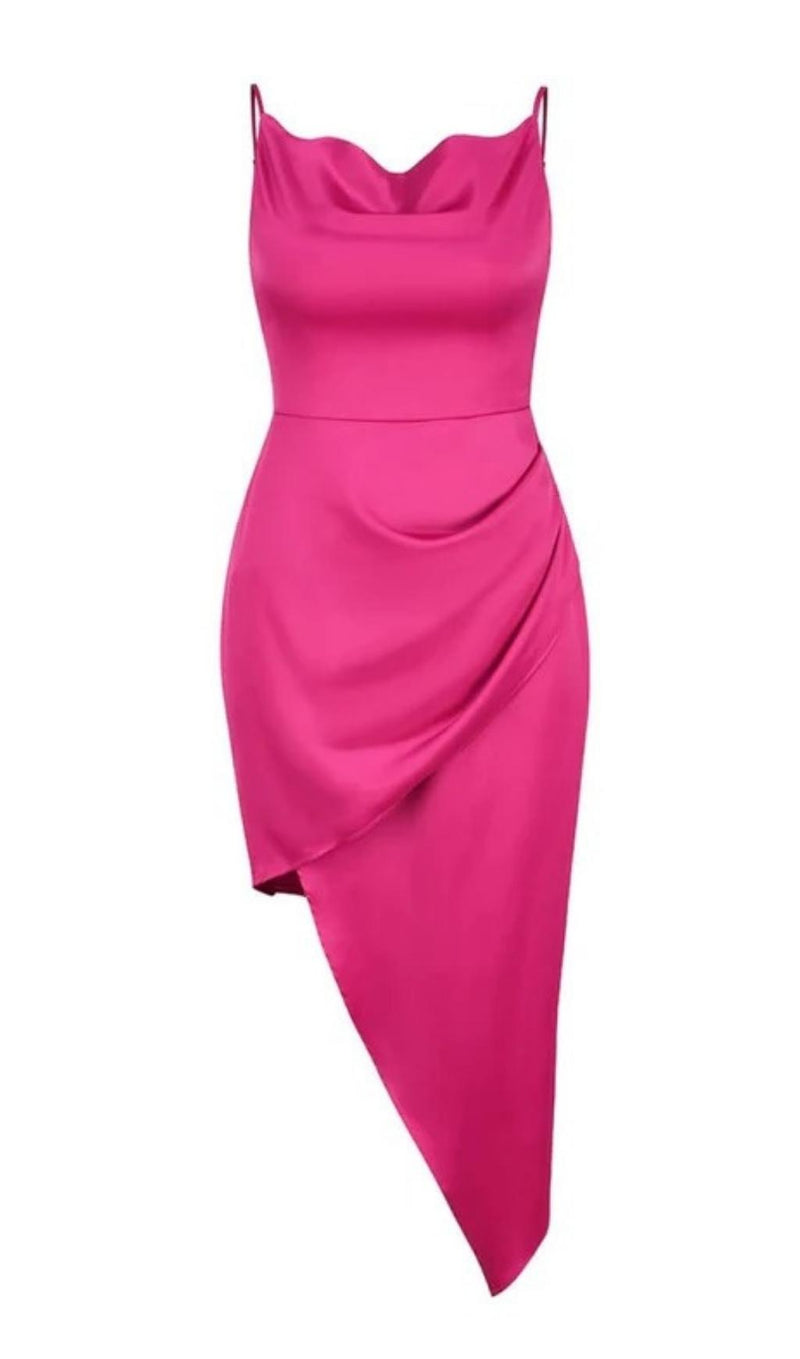 BANDAGE BACKLESS MIDI DRESS IN PINK