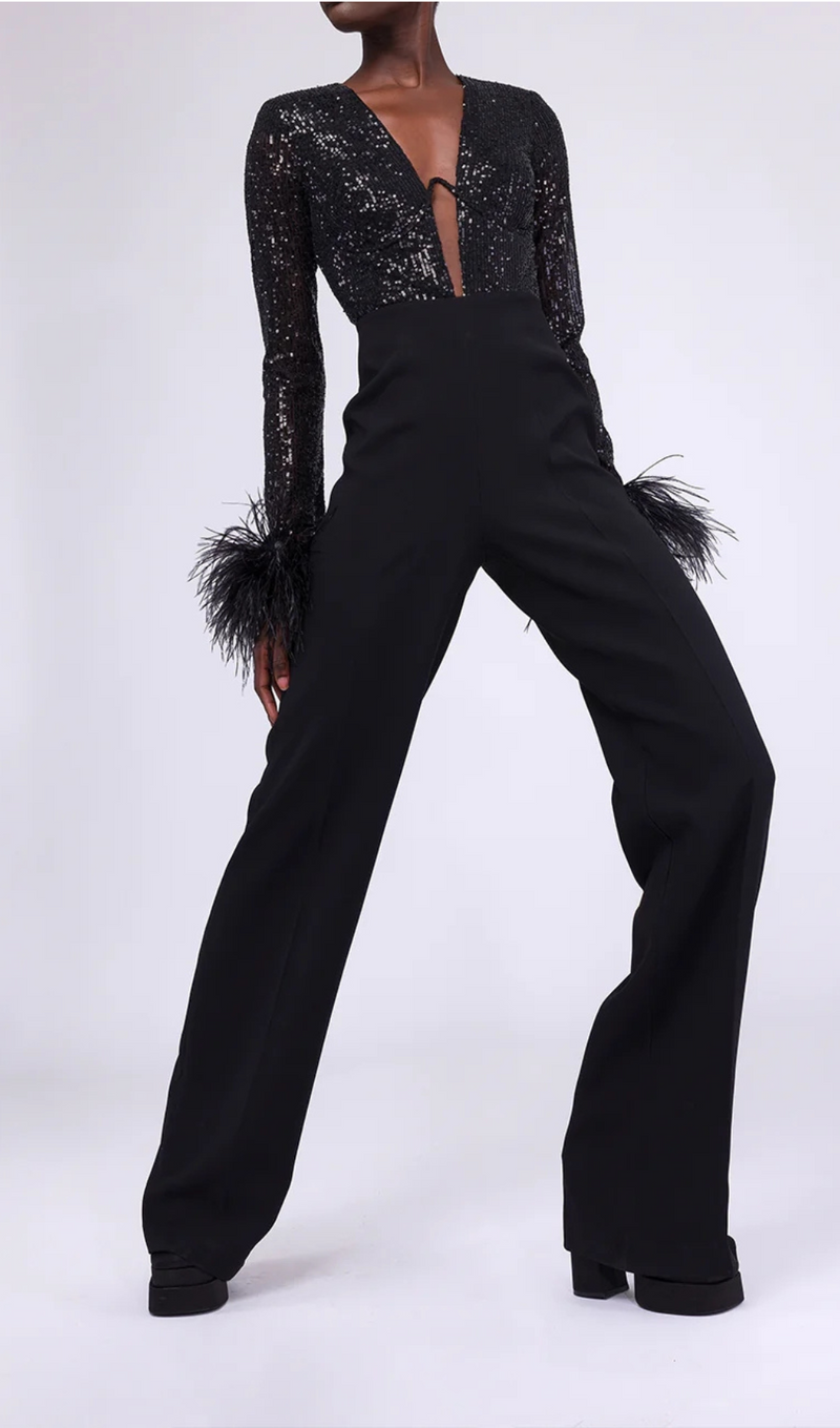 COMBINAISON MANCHES LONGUES SEQUINS PLUME NOIR