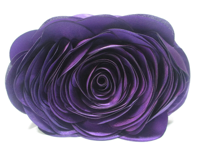 FLOWER SATIN CLUTCH