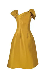 YELLOW ASYMMETRIC SHOULDER DIAGONAL COLLAR TEMPERAMENT FRENCH DRESS