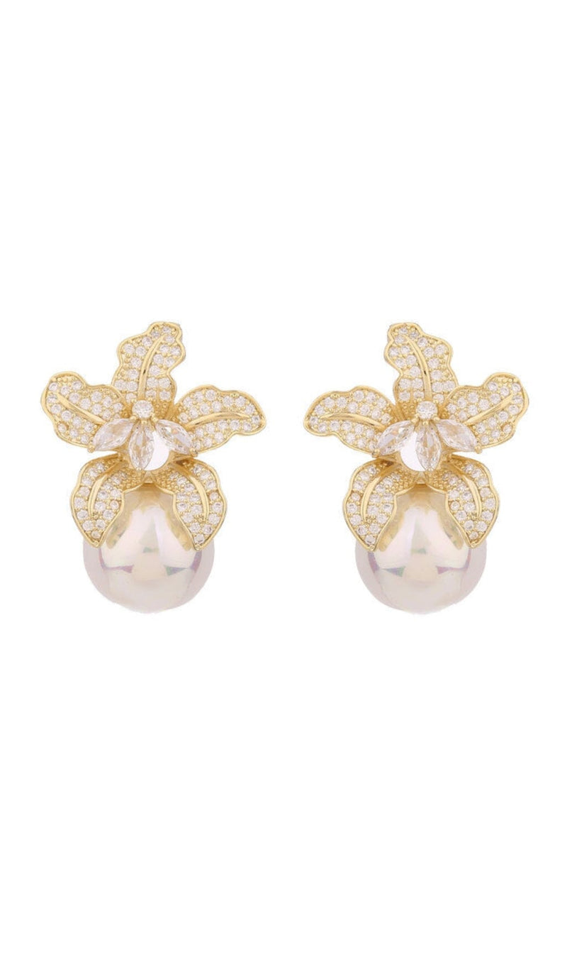 LILY GOLD PEARL EARRINGS